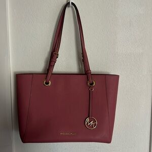 Michael Kors shoulder bag.